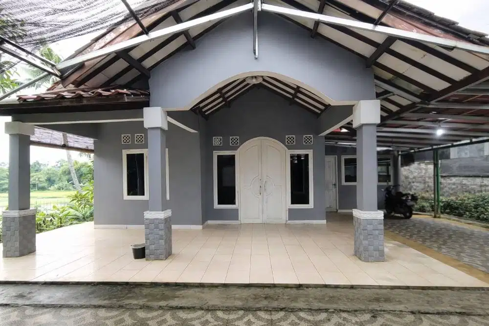 Rumah Luas 267m² 4KT Halaman Luas Bojongsari Depok