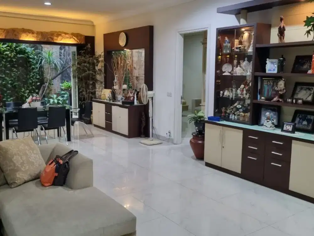 TERMURAH RUMAH MEWAH SEMI FURNISH REGENCY 21 SUKOLILO SURABAYA TIMUR JA