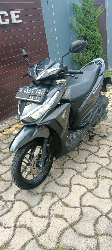 DIJUAL HONDA VARIO 150 CC OLD ORIGINAL JOZZZ