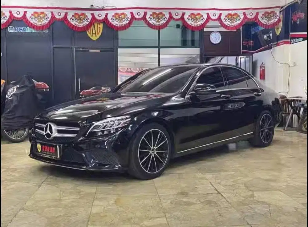 DP 40JT MERCY C200 2019 EQ BOOST LINE BEST DEAL