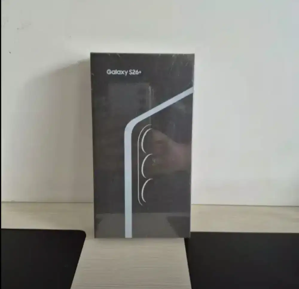 Samsung s26 plus 12/256 gb