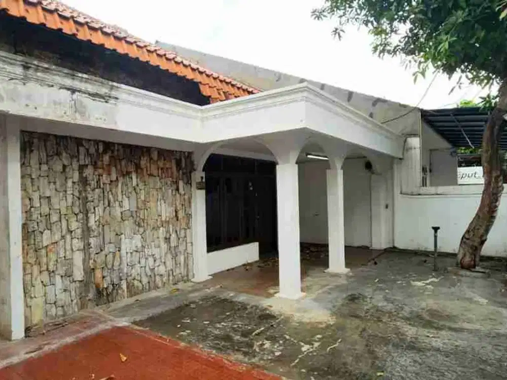 dijual rumah murah di komplek Kedoya hitung tanah
