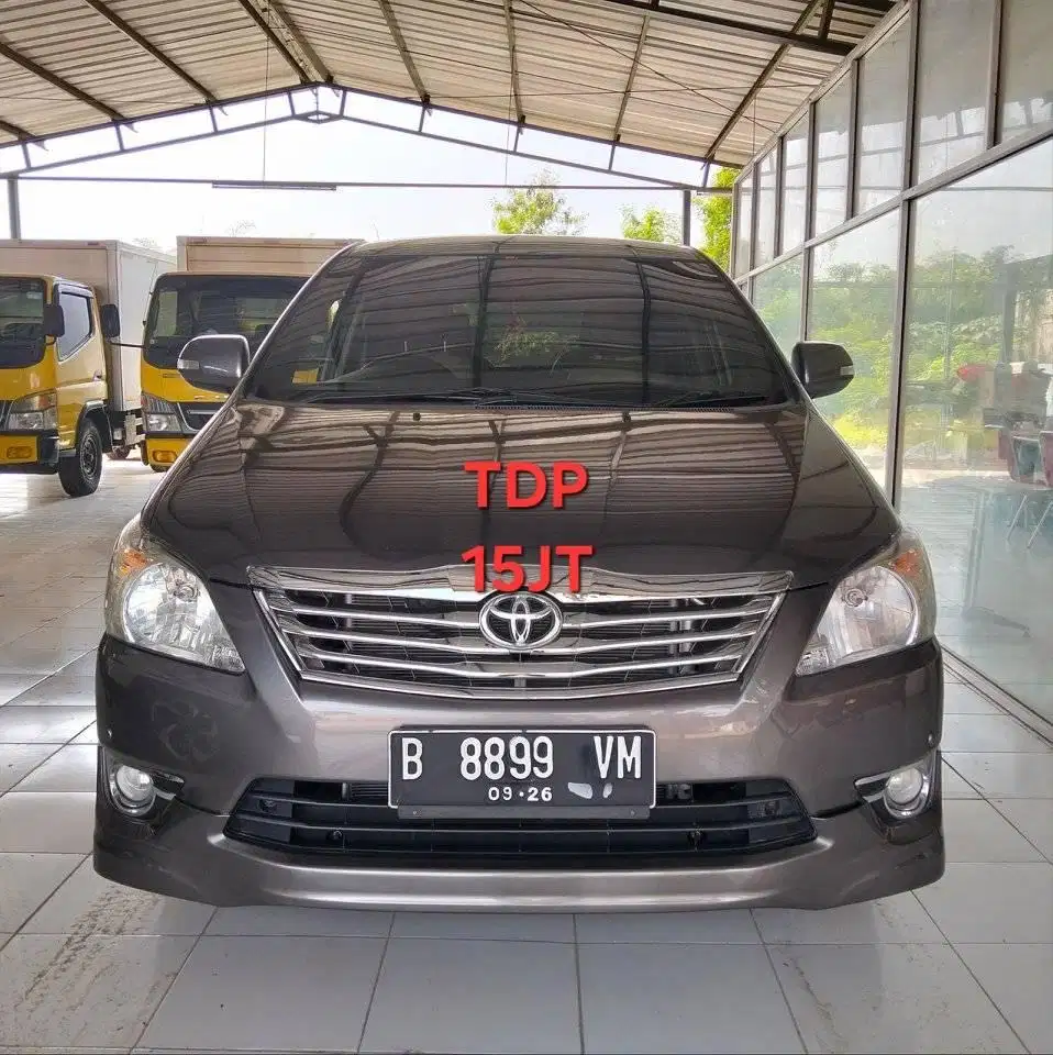 Toyota Innova V Lux Matic Tahun 2011 Kondisi Mulus Terawat Istimewa
