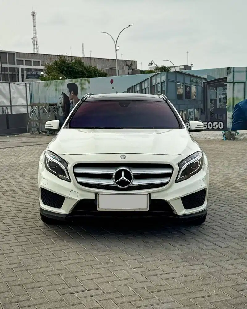 MERCEDES BENZ GLA AMG Pemakaian 2016 NIK 2015