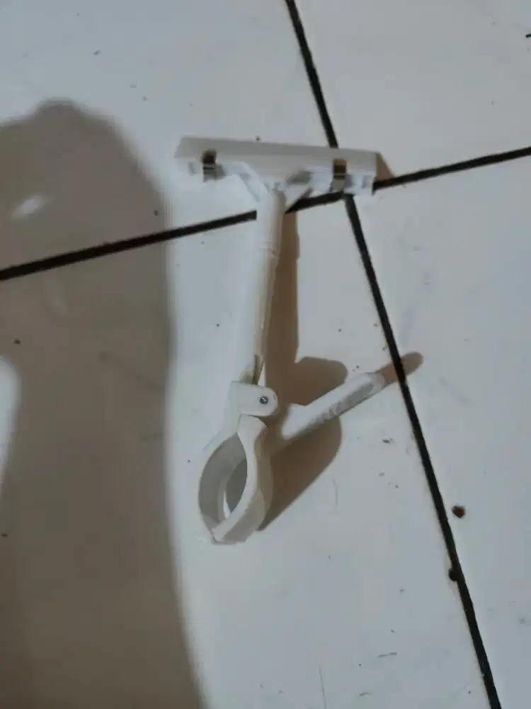 Jepit Label Harga atau POP Clip Holder