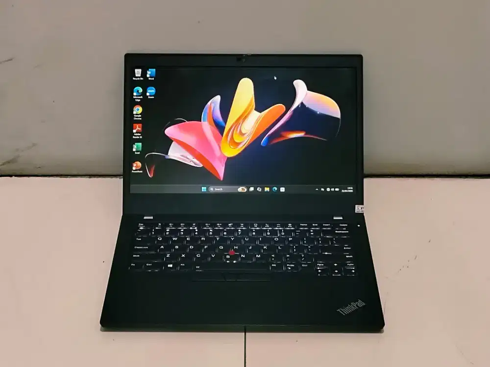 Type laptop: LENOVO THINKPAD L14 TOUCHSCREEN