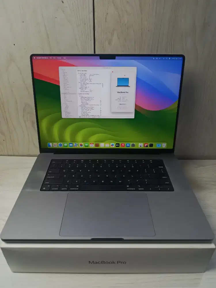 Macbook pro M1 pro 16inch 16/512 inter