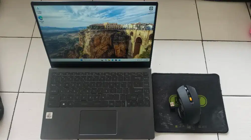 LAPTOP MSI MODERN 14 8GB/256GB