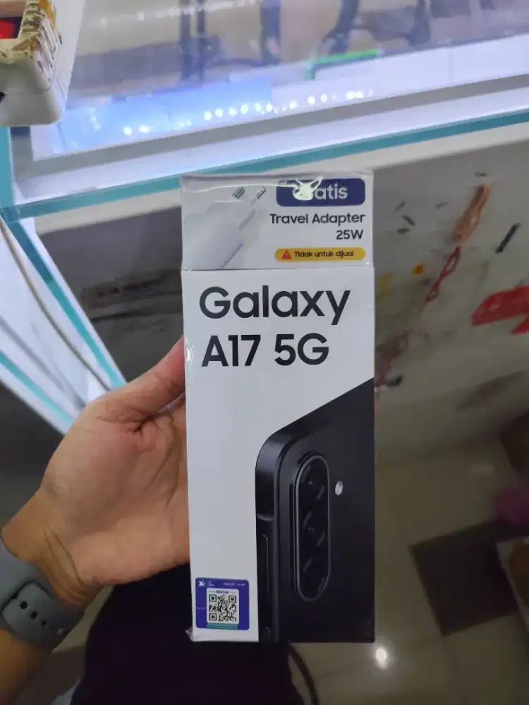 Samsung A17 5g 8/256 + adapter