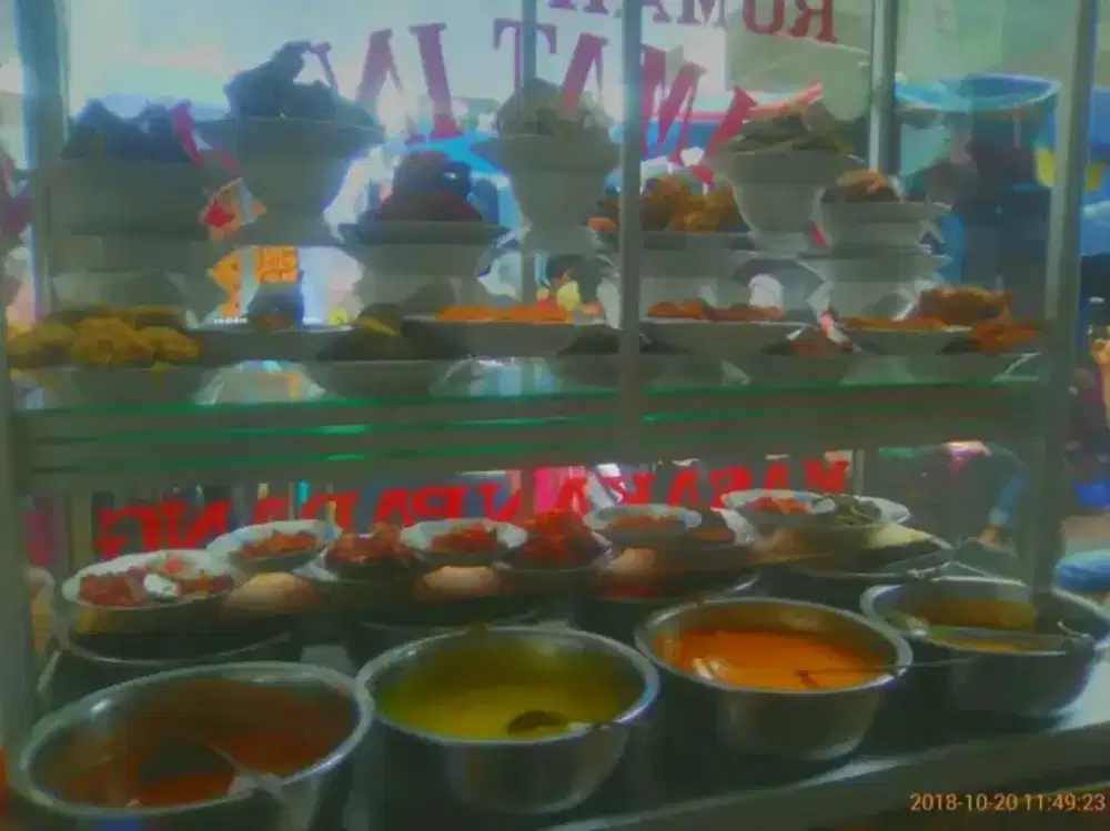 Cari kerjaan jadi koki masakan Padang