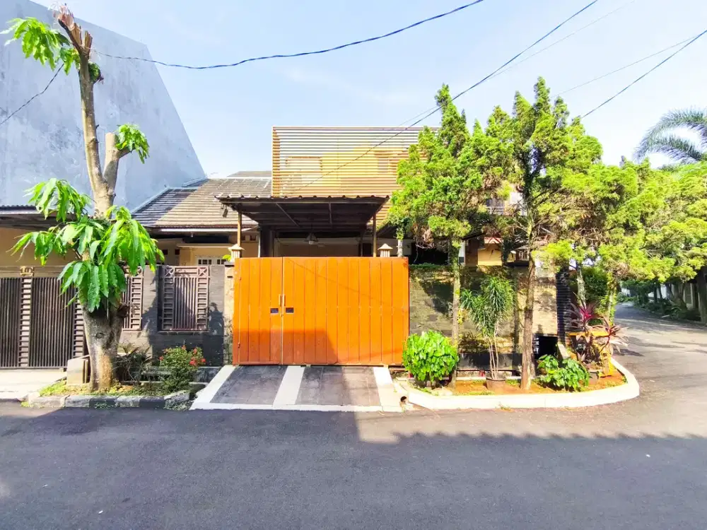 Rumah 3 Lt SHM 15 Menit ke Pamulang Square Dibantu KPR J-46607