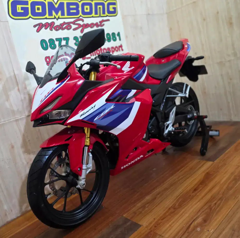 HONDA CBR 150R TRICOLOR 2026 . LIKE NEW