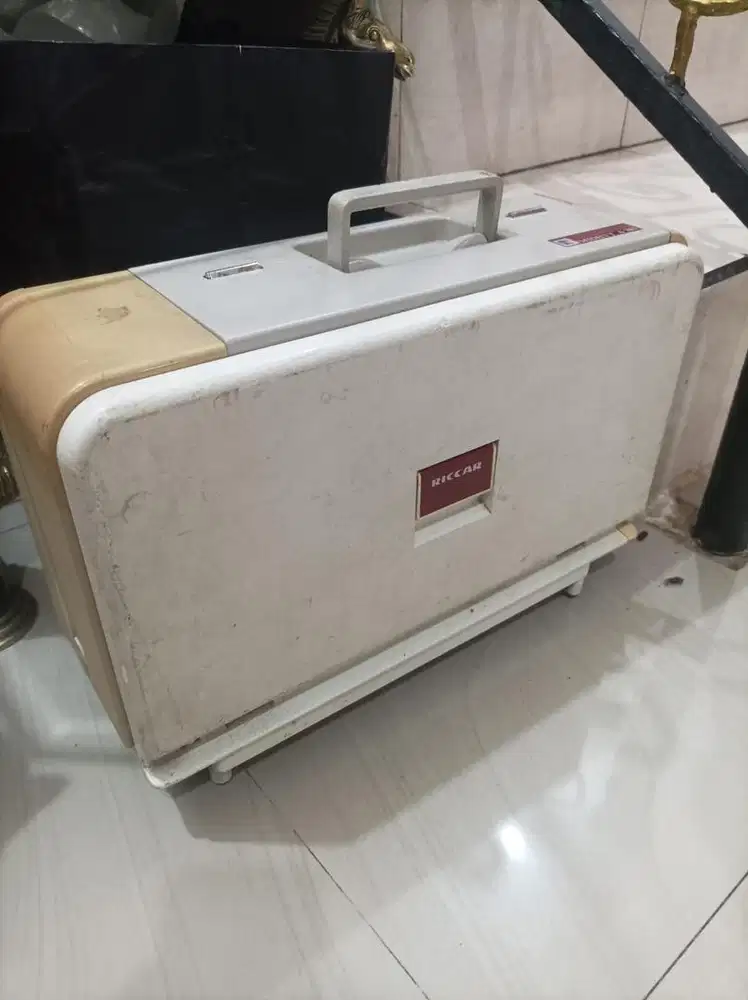 Mesin jahit ori Japan