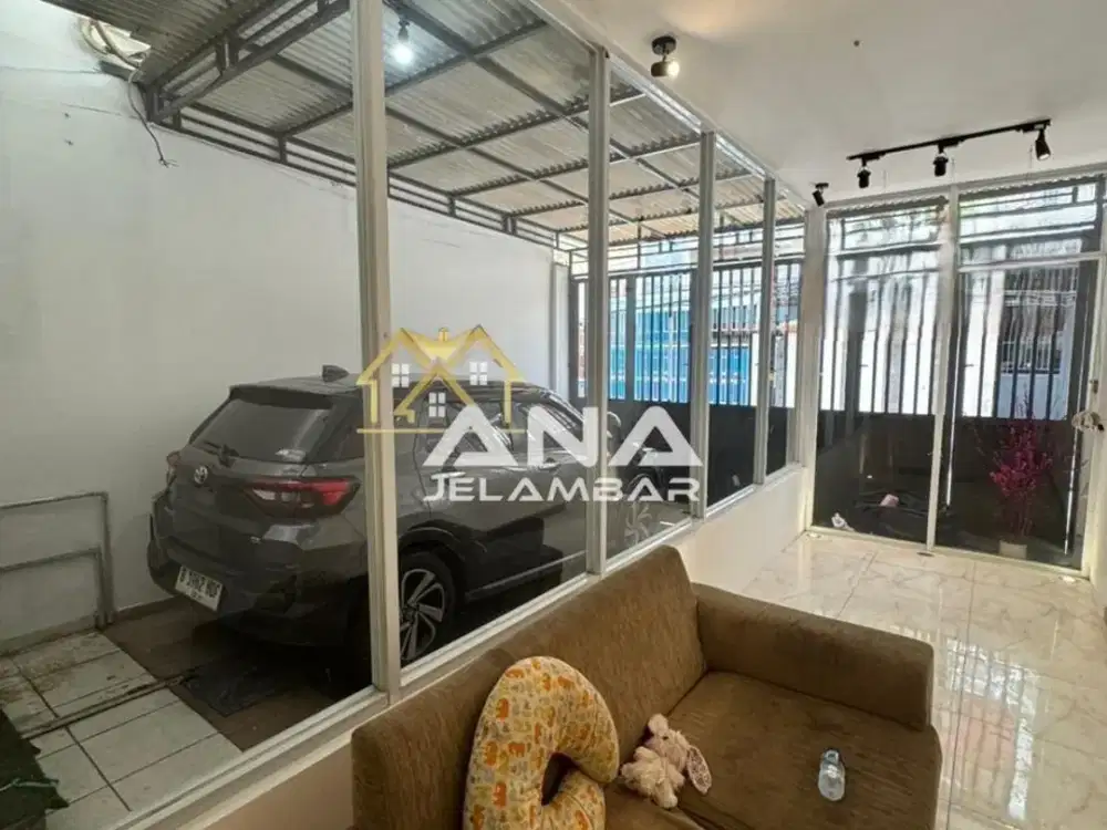 ANA DISEWAKAN RUMAH UK 5X20M DI JALAN RAYA JELAMBAR ra