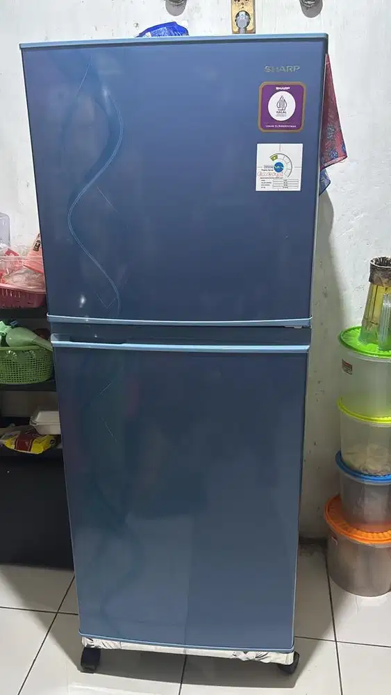 kulkas 2 pintu sharp SJ-237