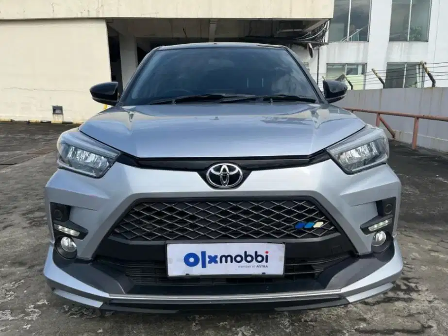 DP Murah Toyota Raize  1.0 GR Sport Two Tone Bensin-AT 2021