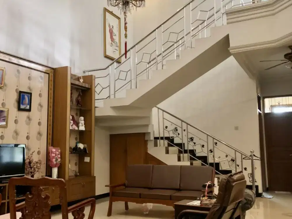 Dijual Rumah Asri Nyaman 2 Lantai 10x20 di Jaticempaka Pondok Gede Bekasi