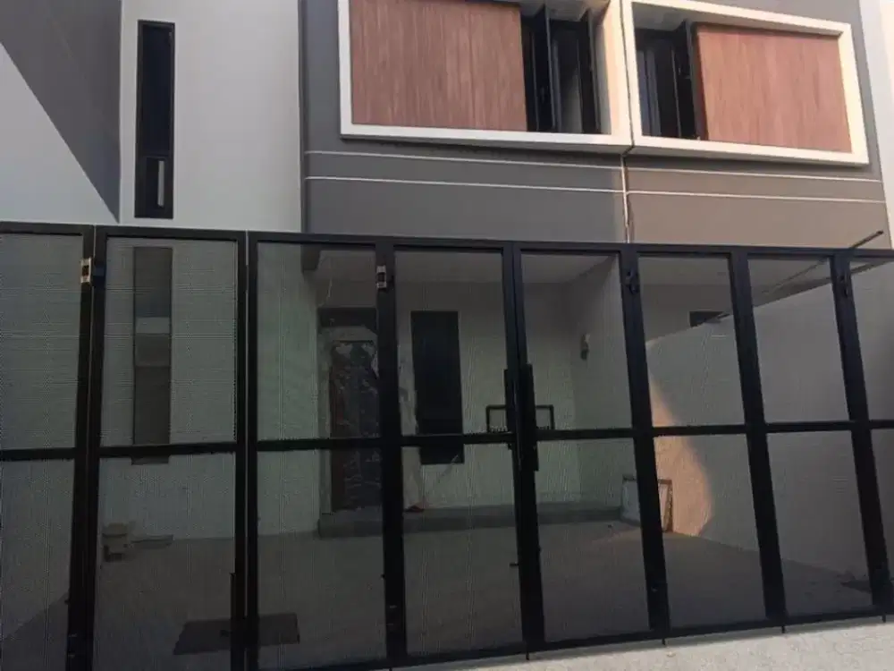 Rumah Baru Gress Mulyosari – Siap Huni, Lokasi Prime