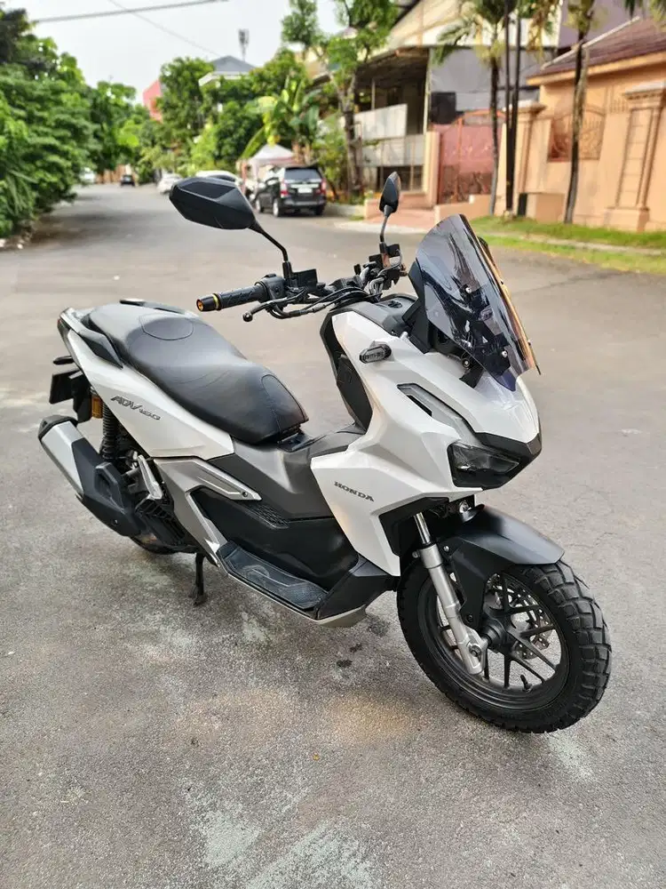 Honda ADV 160 2022 Pajak ON