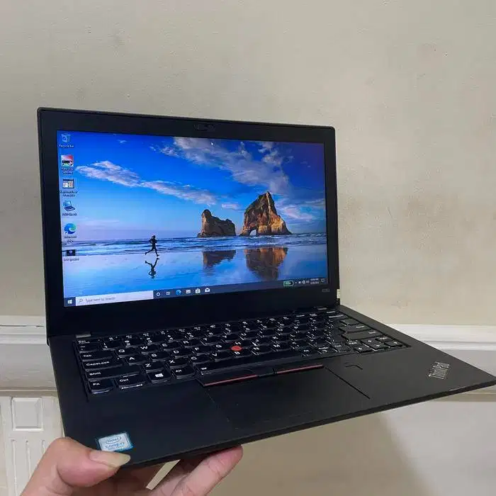 LENOVO X280 I7 GEN 8 RAM 16GB SSD layar 12INCH *RVN