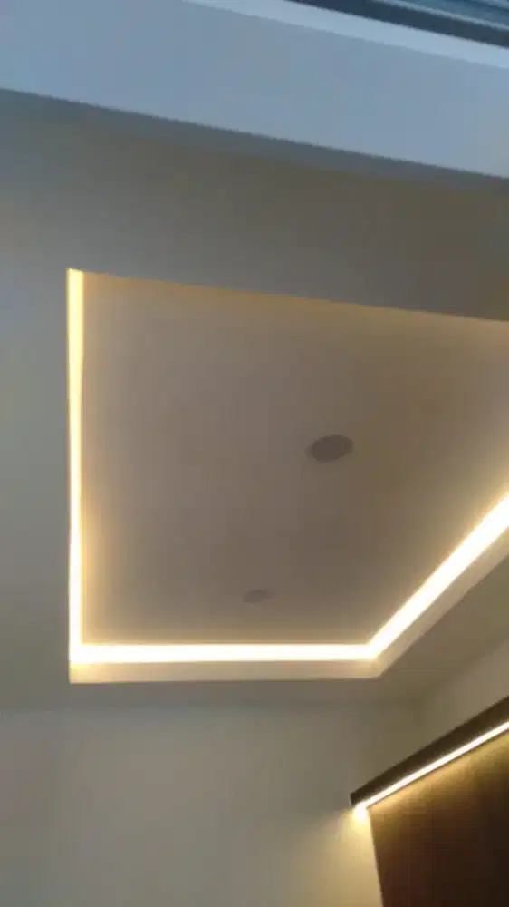 Tukang Pasang Plafon dan Partisi Gypsum. Kontraktor Bangun Rumah Mewah