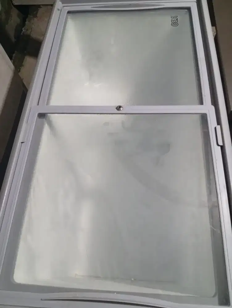 Freezer GEA 2,4juta