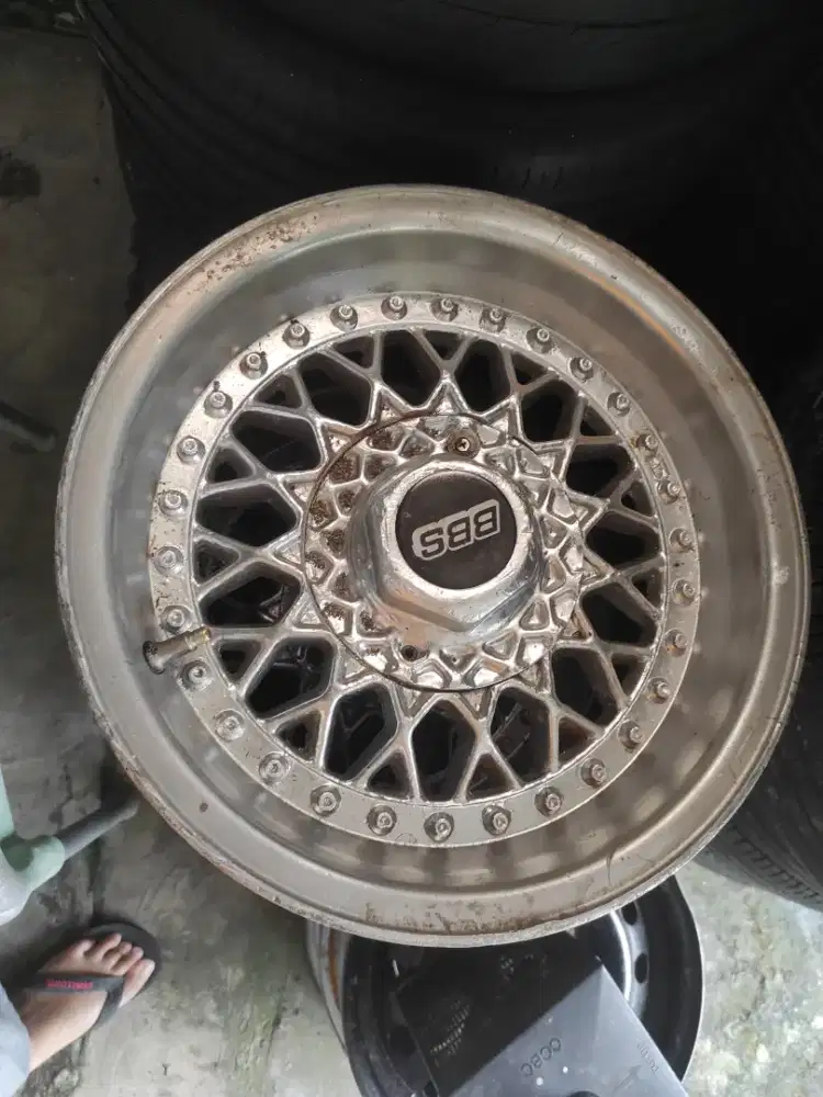 Jual Ban dan Velg Mobil lengkap