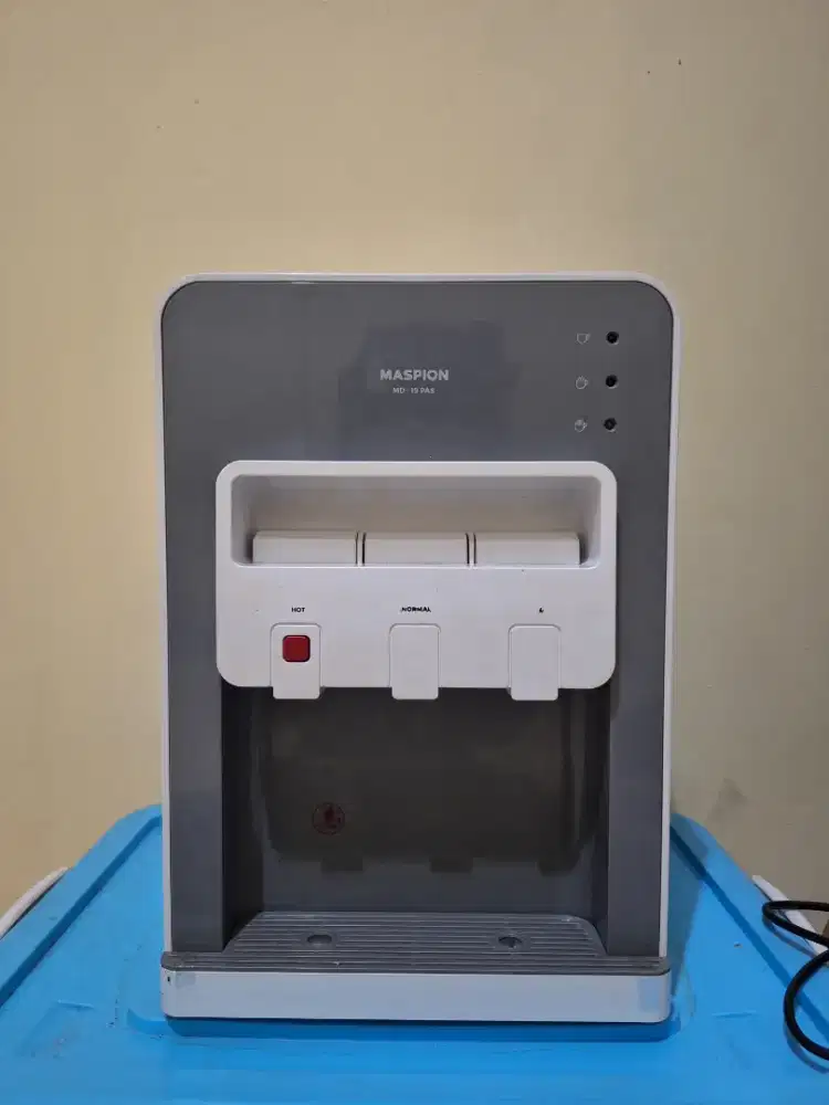 Dispenser bekas