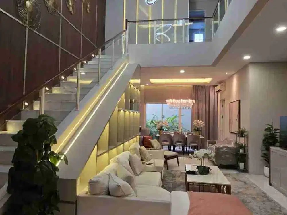 Rumah Mewah Ex Show Unit Hoek Pasadena Paramount Full Furnished – 12,2M Nego