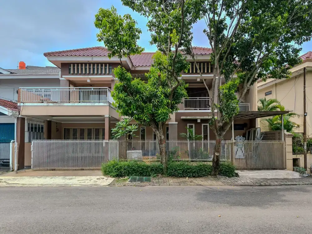 Rumah Luas Asri 4 Menit ke Gerbang Tol Veteran 1 Bebas Banjir J-44039