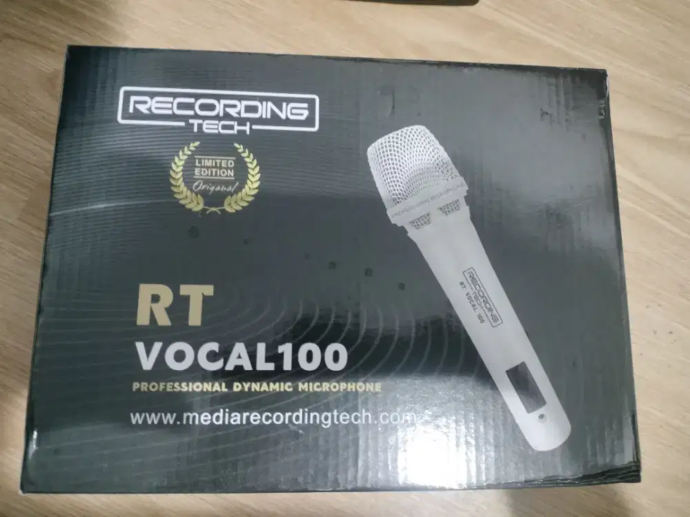 Sound card maono E2 + mic recording tech