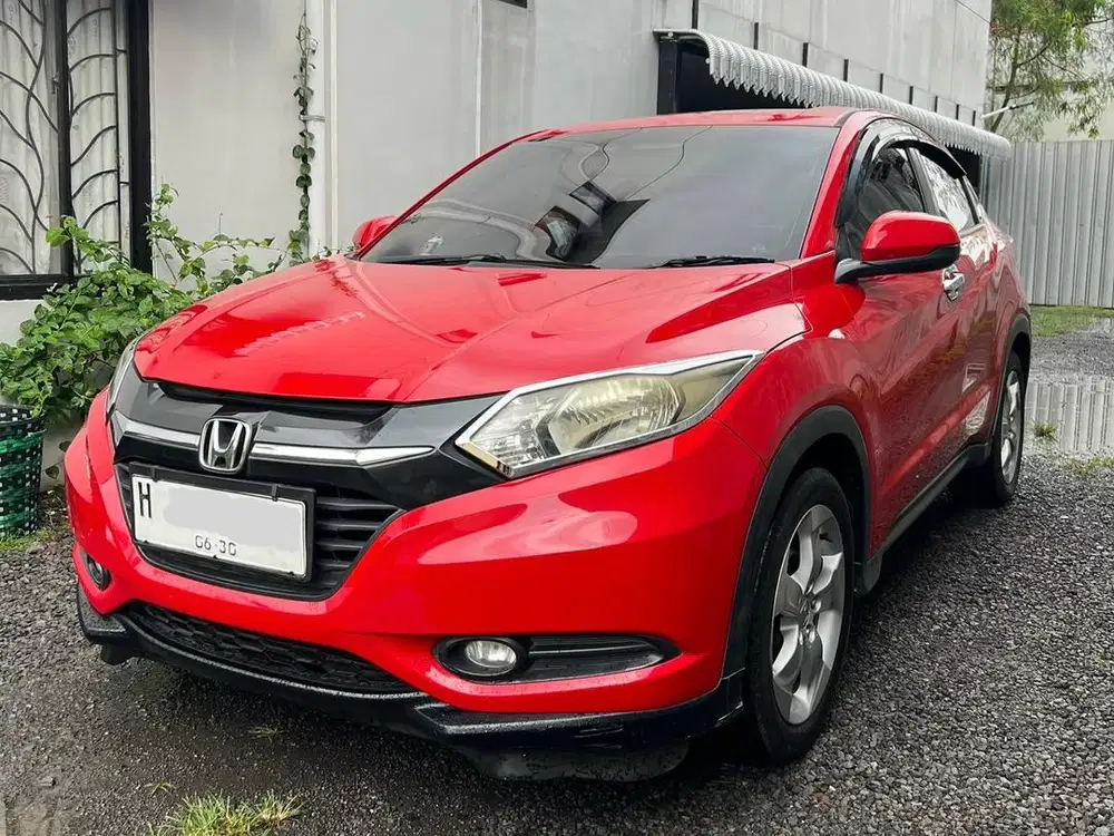 HONDA HRV E 1.5 2015 PREMIUM DEMAK