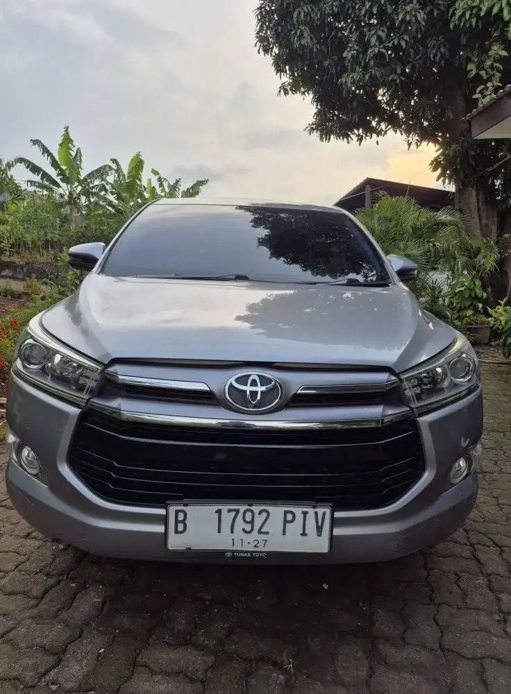 Toyota innova reborn diesel at 2017 silver metalik tgn 1 bln 9