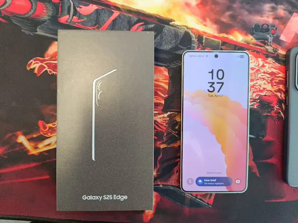 Samsung S25 Edge 12/512GB Titanium Silver