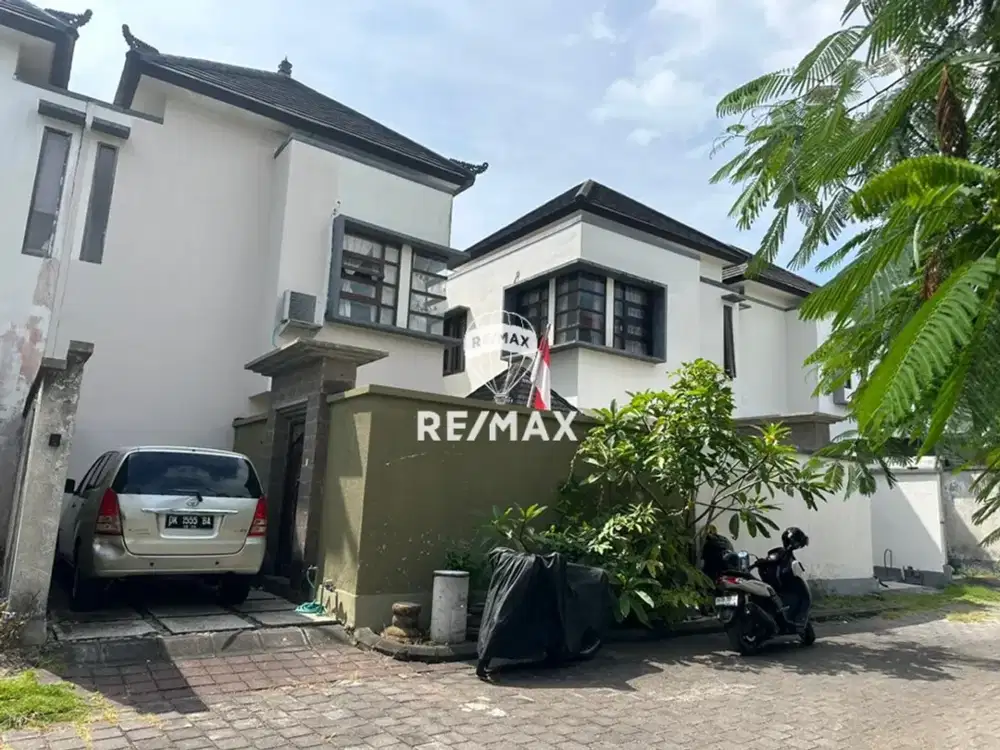 DIJUAL RUMAH DUA LANTAI DIKAWASAN PREMIUM DAERAH BADUNG BALI