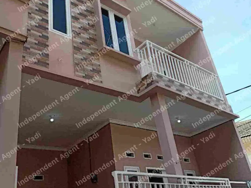 rumah di jual lokasi di pinggir jalan akses terdekat lrt caman pondok kelapa