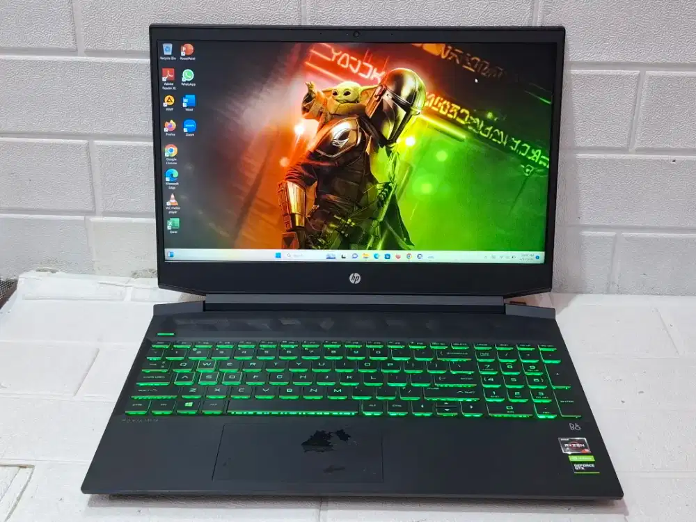 Laptop HP Pavilion Gaming 15-ec0xxx/AMD Ryzen 5 3550U/RAM 8GB SSD512GB