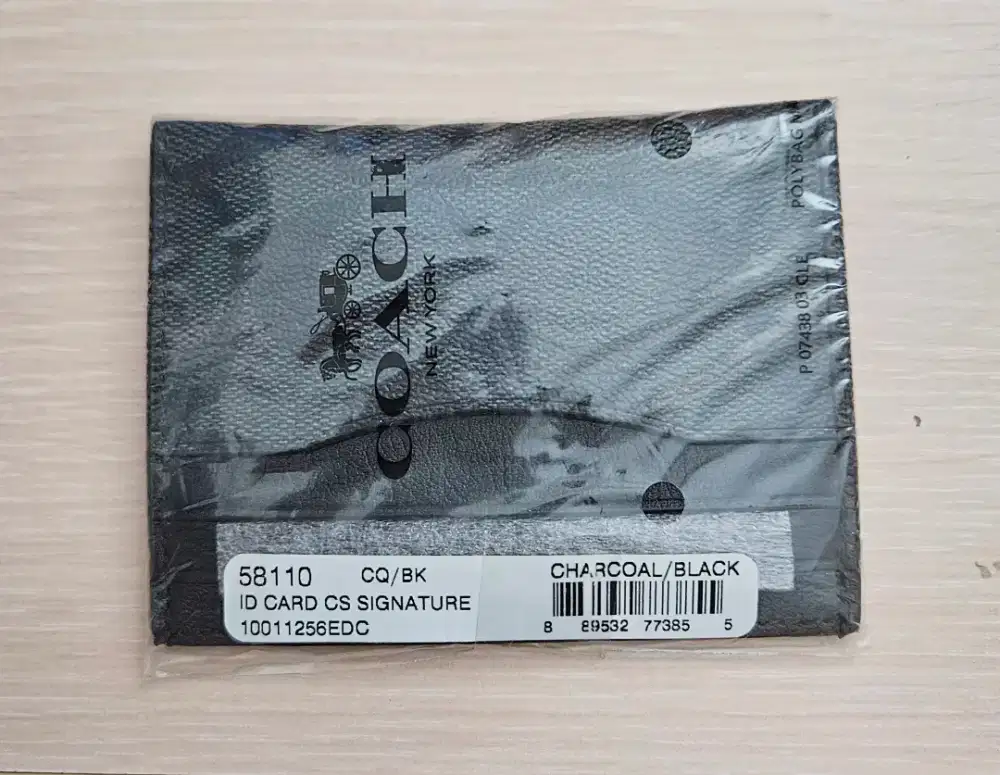 COACH Slim Id Card Case In Signature Canvas Charcoal Black