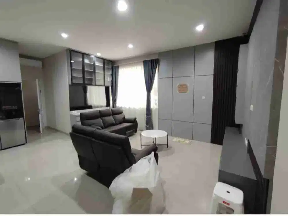 Dijual Rumah di Gading Lavender