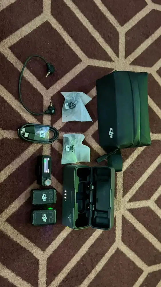 DJI Mic 2 2TX Full Set Lengkap Mulus Siap Pakai