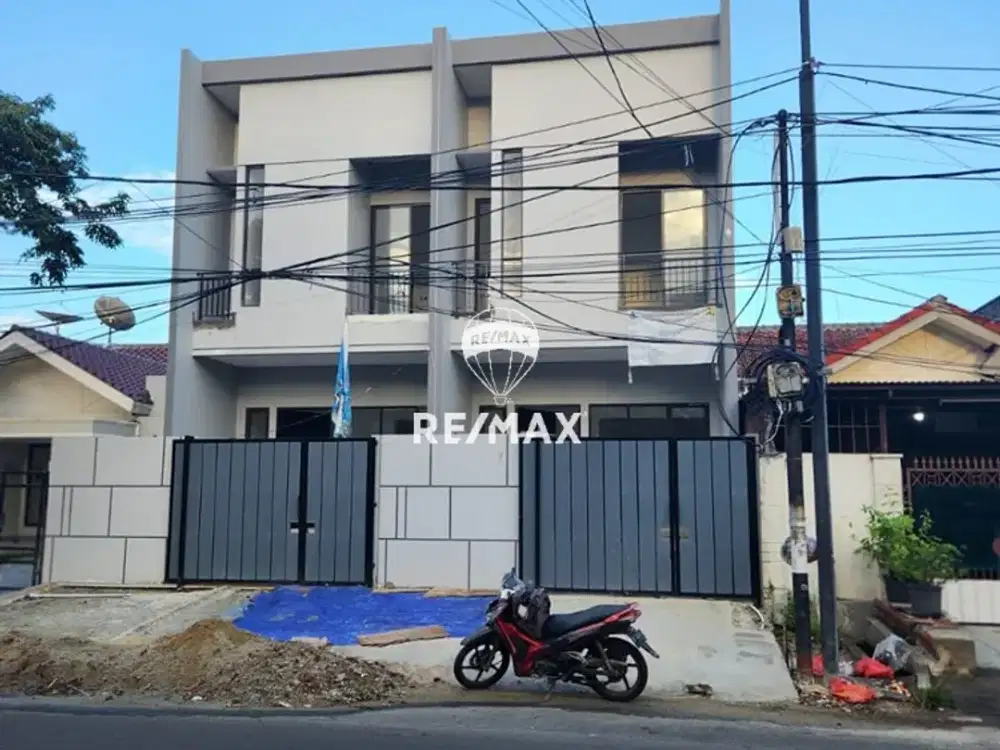 DIJUAL RUMAH DUA LANTAI DI DAERAH CITRA BOULUVARD KALIDERES JAKARTA BARAT