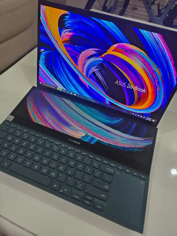 JUAL LAPTOP ASUS PRO DUO UX582LR