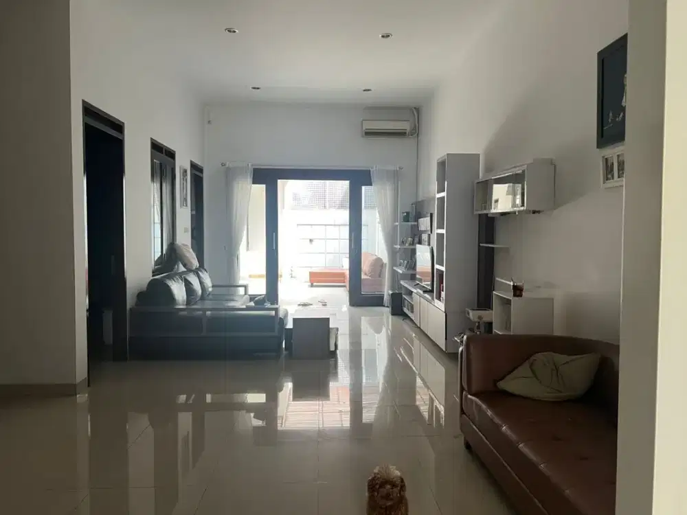 Rumah Istimewa Siap Huni di Batununggal Indah Bandung