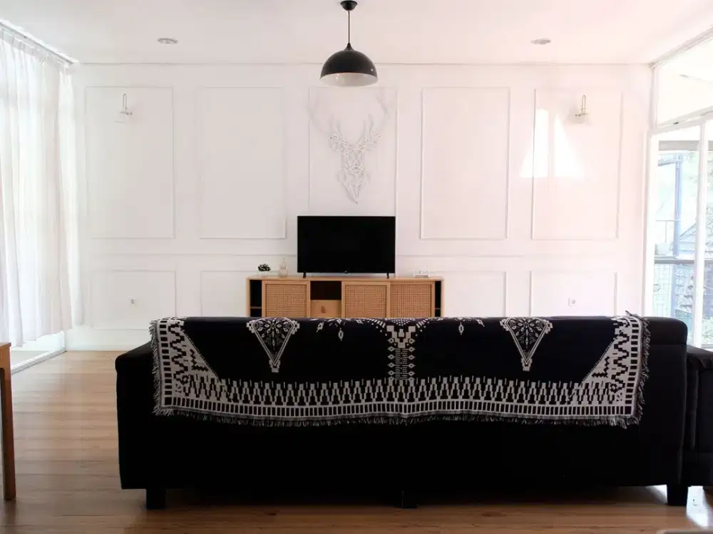 Dijual Hunian Terawat Super Nyaman Bangunan 2 Lantai Lokasi Strategis di Villa Bukit Mass Cikutra, Bandung