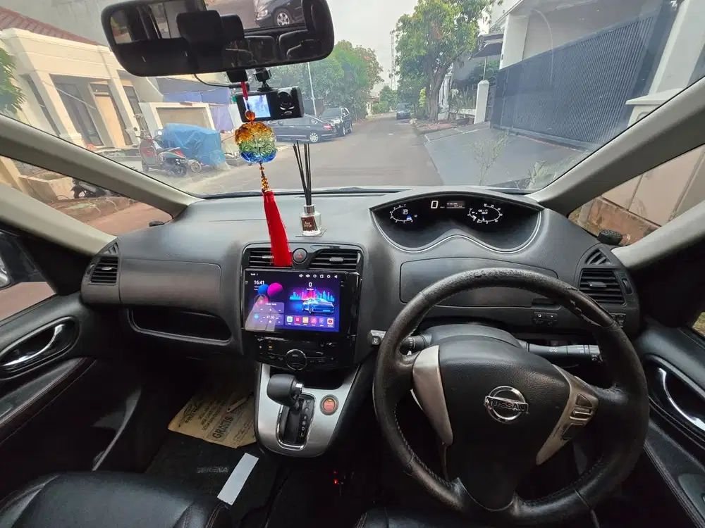 Nissan Serena 2013 Bensin
