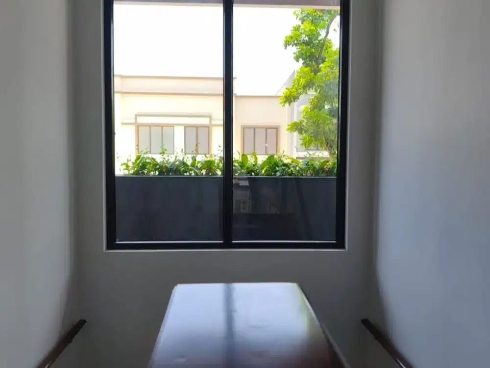 Di jual Rumah Renovasi Area Premium Di Bouelevar  Puspita Loka BSD city