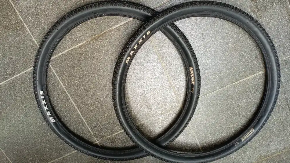 Ban Sepeda MAXXIS SPHINX 26