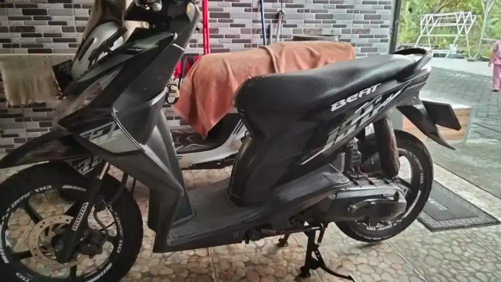 Honda beat karbu 2011