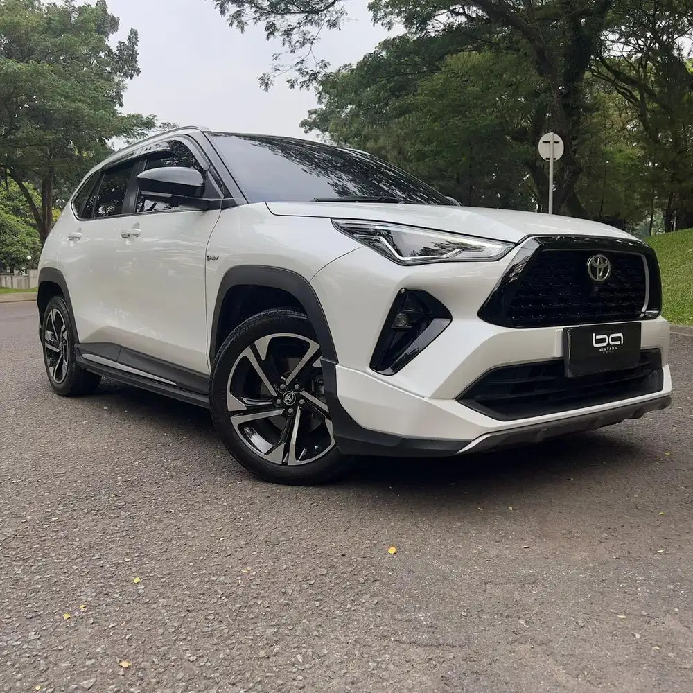 2023 TOYOTA YARIS CROSS 1.5 HV TSS GR SPORT