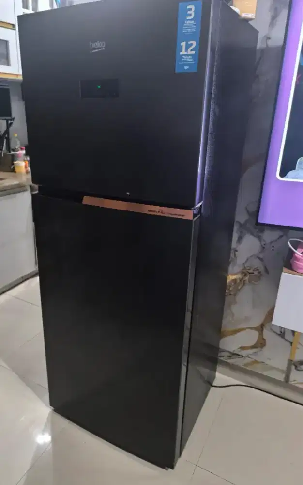 Kulkas 2 pintu merk beko